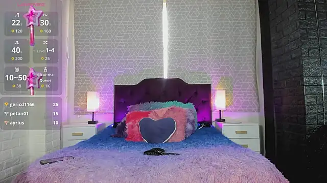 Snapshot of Zamara_Kleii chatting on 09.28.25 Zamara Kleii online show from 09.28.25