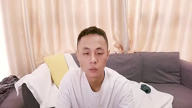 Tsia-Die online show from 09.22.25