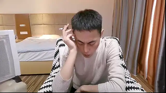 Tsia-Die online show from 12.05.25