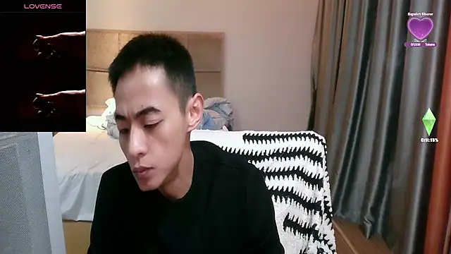 Snapshot of Tsia-Die chatting on 02.08.26 Tsia-Die online show from 02.08.26