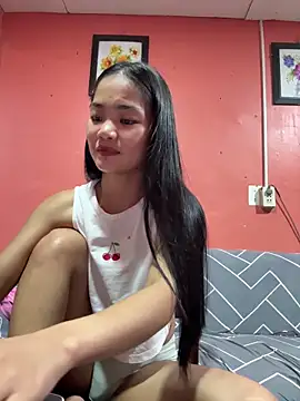 Snapshot of princess_janine chatting on 09.13.25 princess janine online show from 09.13.25