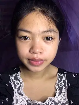 Snapshot of Thy00__ chatting on 10.03.25 Thy00 online show from 10.03.25