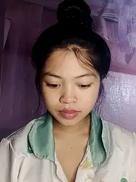 Snapshot of Thy00__ chatting on 11.02.25 Thy00 online show from 11.02.25