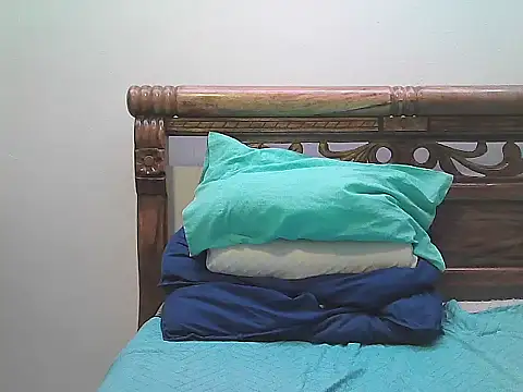 morenocabro10 online show from 09.24.25