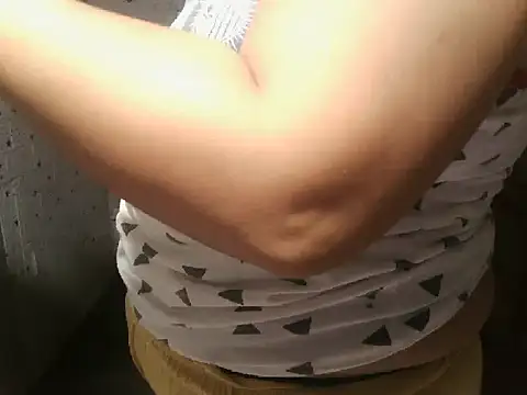 Sexymom350 online show from 10.25.25