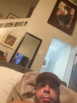 Rcarrasco15 online show from 04.18.26