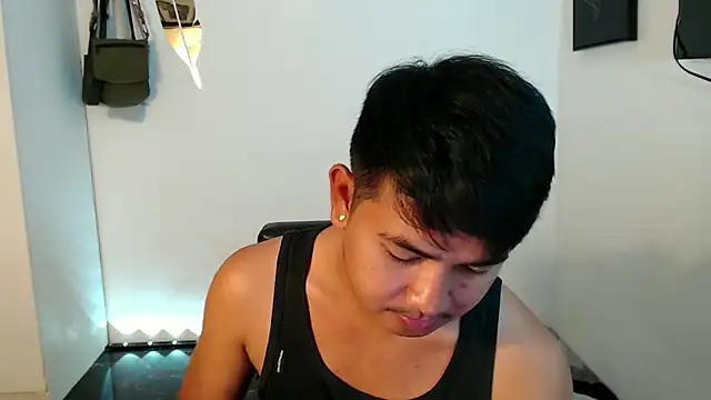 JboyGiant005 online show from 09.26.25