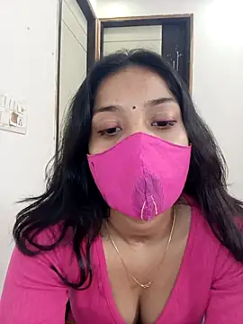 Cute Rakhi8 online show from 12.22.25