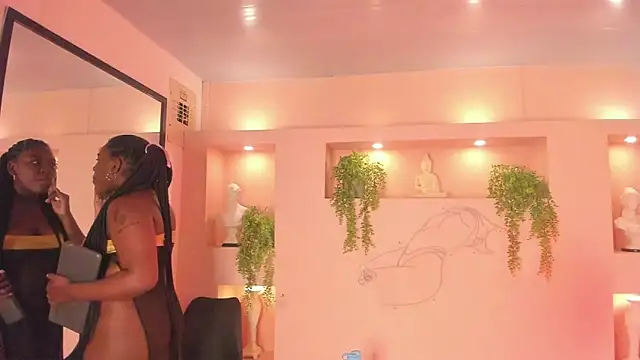 NanyMoreno online show from 09.19.25