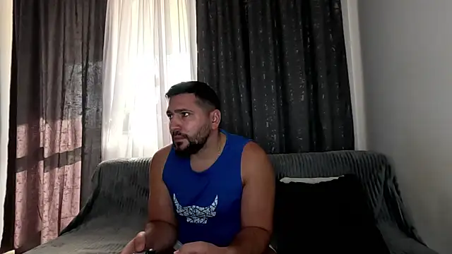 Gold Alpha Boy online show from 10.11.25