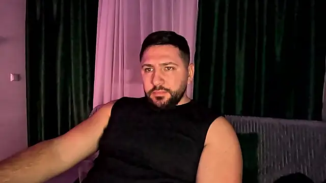 Gold Alpha Boy online show from 01.13.26