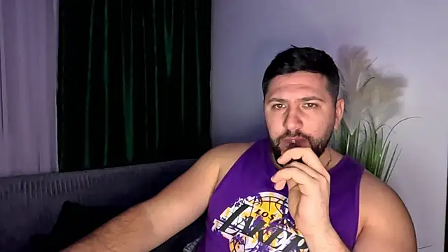 Gold Alpha Boy online show from 01.17.26