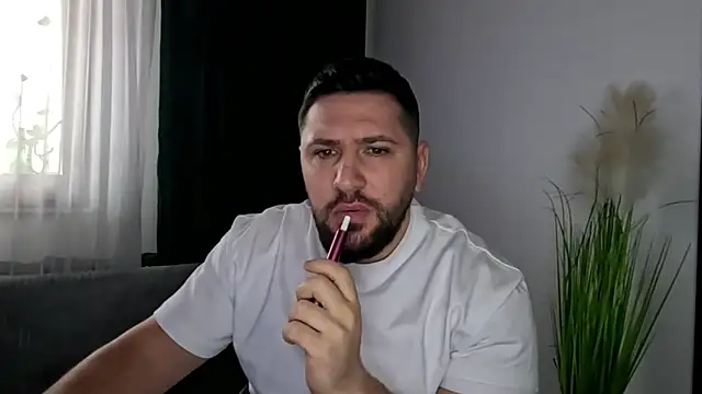 Gold Alpha Boy online show from 02.04.26