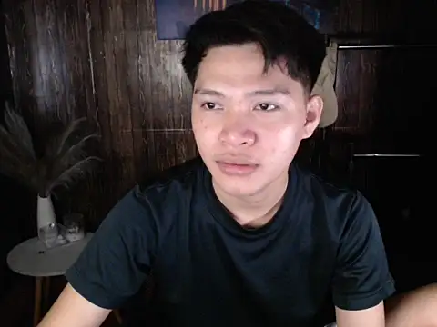 Helleron online show from 11.25.25