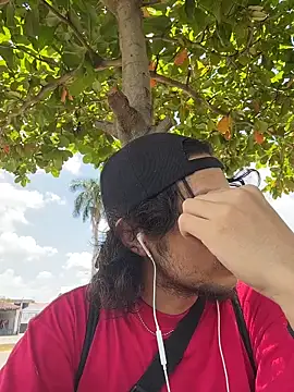 Luxx 14 online show from 04.14.26