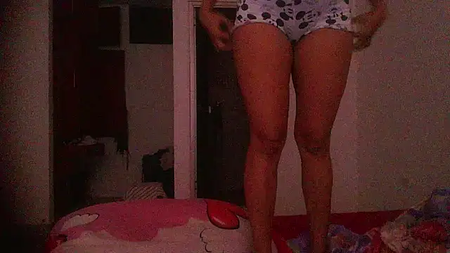 Snapshot of Lawuaifu1 chatting on 10.08.25 Lawuaifu1 online show from 10.08.25