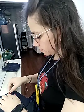 Isabella5 Brown  online show from 10.03.25