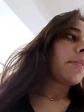 Snapshot of Isabella5_Brown_ chatting on 02.12.26 Isabella5 Brown online show from 02.12.26