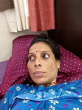 Snapshot of ISHANI-SINGH chatting on 09.13.25 ISHANI-SINGH online show from 09.13.25