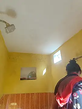 Snapshot of ISHANI-SINGH chatting on 11.07.25 ISHANI-SINGH online show from 11.07.25