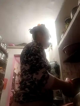 ISHANI-SINGH online show from 02.05.26