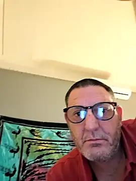 Snapshot of abellabricot chatting on 04.14.26 abellabricot online show from 04.14.26