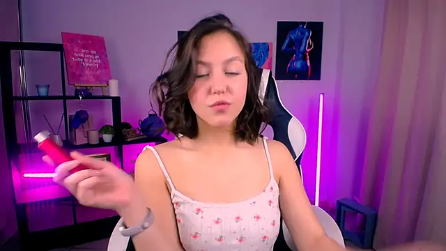 CindySparkl online show from 10.20.25