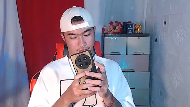 Snapshot of Siege_cum69 chatting on 09.20.25 Siege cum69 online show from 09.20.25