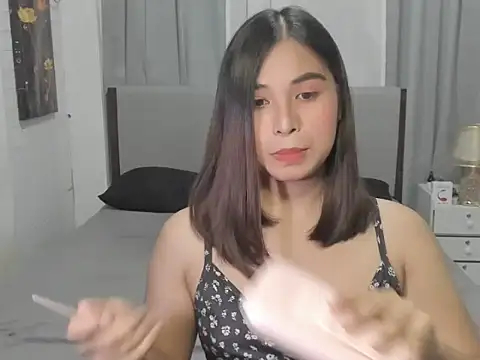 Naughty Scarlet online show from 10.21.25