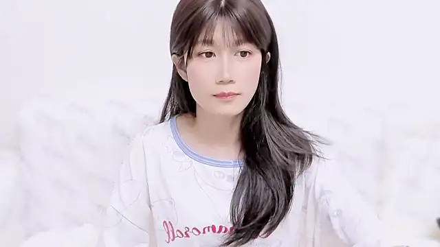 Snapshot of Rabbitlittlefool chatting on 11.09.25 Rabbitlittlefool online show from 11.09.25