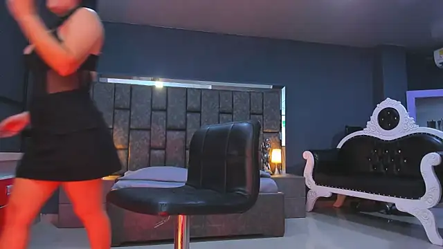 Cata Joness online show from 09.20.25