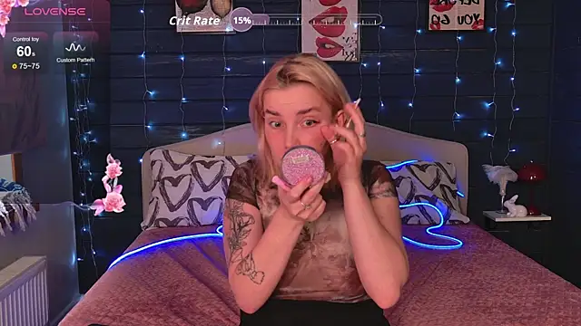 Crystal Jull online show from 04.19.26