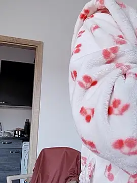 VikaKing online show from 11.13.25