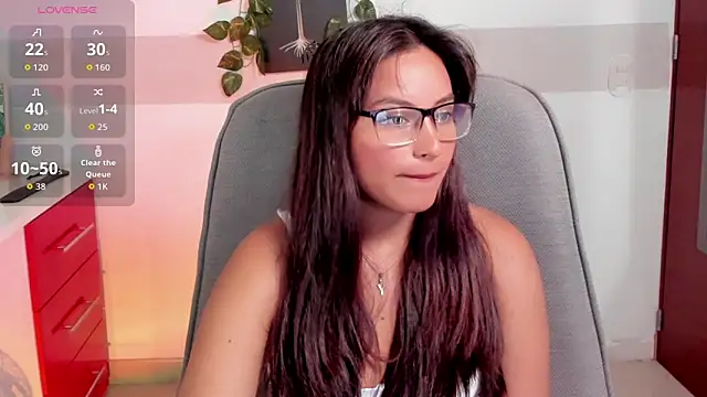 Cameroon-Diaz online show from 04.07.26