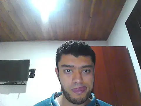 Snapshot of Mario6821 chatting on 06.08.26 Mario6821 online show from 06.08.26