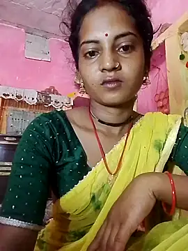 Snapshot of Hot_bbbb chatting on 09.27.25 Hot bbbb online show from 09.27.25