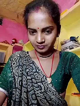 Snapshot of Hot_bbbb chatting on 10.15.25 Hot bbbb online show from 10.15.25