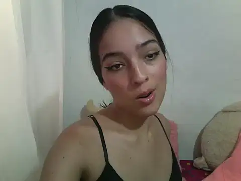 Snapshot of __Milulove__ chatting on 02.20.26 Milulove online show from 02.20.26