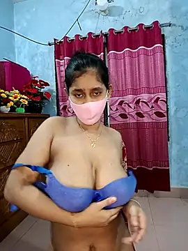 Cute Faria online show from 10.28.25