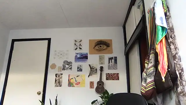 Snapshot of camille_delrey chatting on 03.26.26 camille delrey online show from 03.26.26