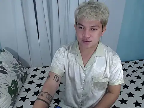Snapshot of Fuckboii_intown chatting on 11.24.25 Fuckboii intown online show from 11.24.25