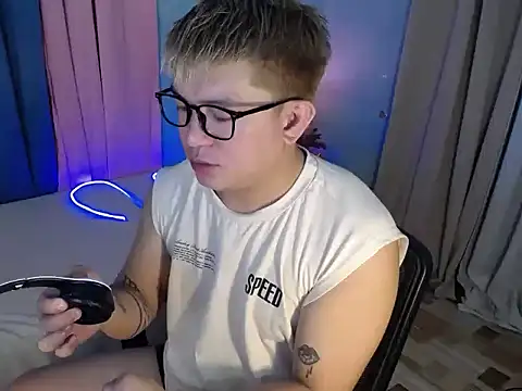 Snapshot of Fuckboii_intown chatting on 07.10.26 Fuckboii intown online show from 07.10.26