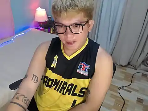 Snapshot of Fuckboii_intown chatting on 07.20.26 Fuckboii intown online show from 07.20.26