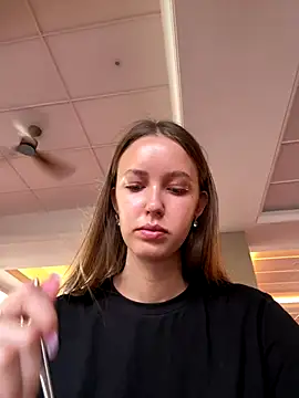 ElliRose online show from 10.13.25