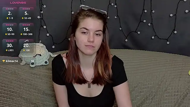 ElzaBlis online show from 12.22.25