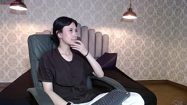  mavis2 online show from 09.24.25