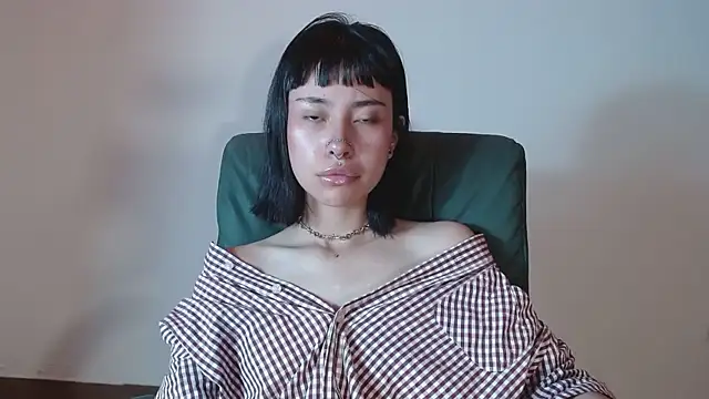  mavis2 online show from 10.10.25