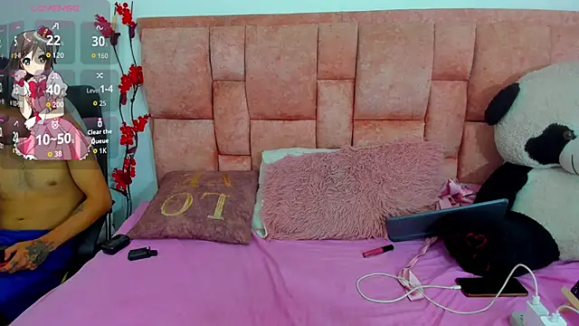 Snapshot of Leo_y_Alanna chatting on 11.13.25 Leo y Alanna online show from 11.13.25