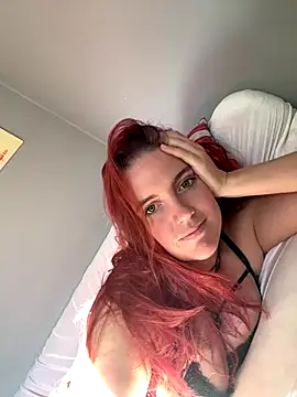 Snapshot of Pinky_Rose_Official chatting on 09.24.25 Pinky Rose Official online show from 09.24.25