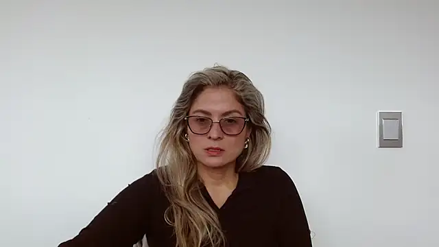 linda-mature43 online show from 09.16.25